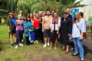 Plener malarski w Parku Oliwskim - fundacja Arte Infinita Gdańsk (22) Plener malarski w Parku Oliwskim - fundacja Arte Infinita Gdańsk (22)