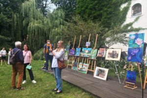 Plener malarski w Parku Oliwskim - fundacja Arte Infinita Gdańsk (26) Plener malarski w Parku Oliwskim - fundacja Arte Infinita Gdańsk (26)