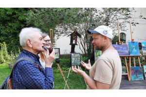 Plener malarski w Parku Oliwskim - fundacja Arte Infinita Gdańsk (31) Plener malarski w Parku Oliwskim - fundacja Arte Infinita Gdańsk (31)